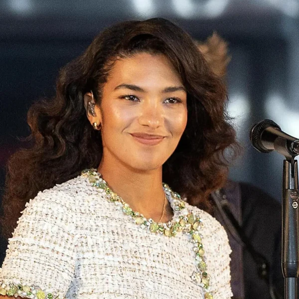Olivia Dean Net Worth and Billion-Stream Career Growth