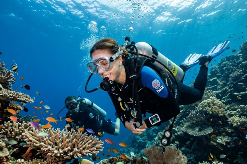 PADI Diving