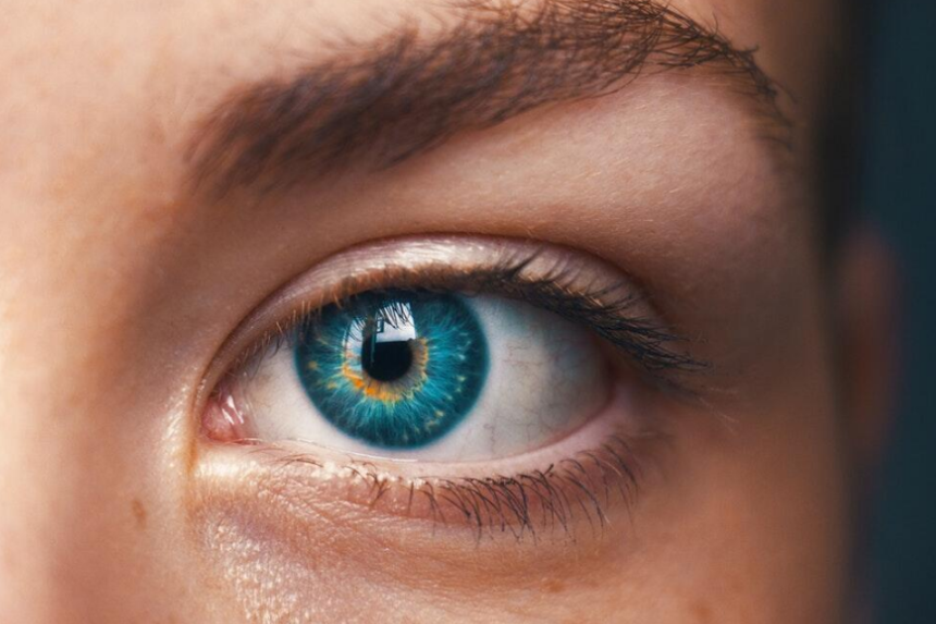 4 Simple Ways To Look Polished Without Overdoing It