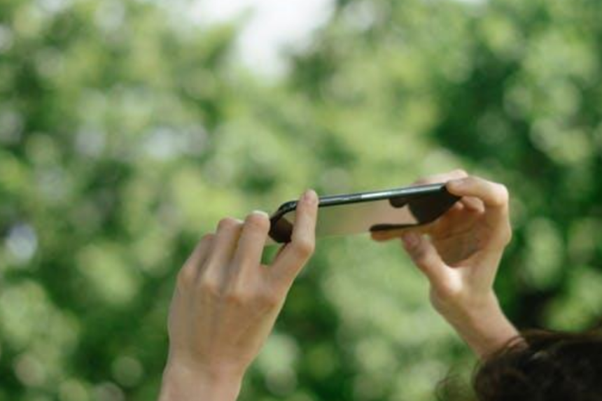 How Smartphone Recycling Helps Protect the Planet